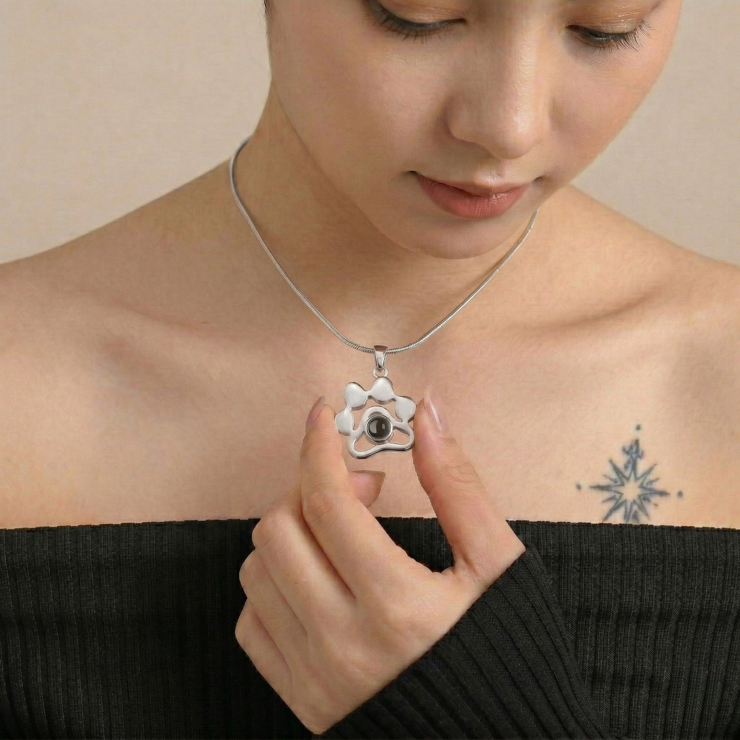 Personalized Pet Memory photo projection Necklace- SnapEyelet